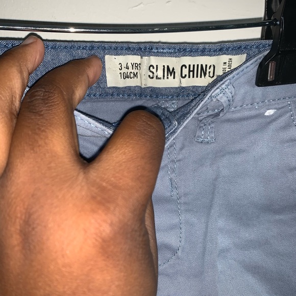 Please add clothes to the bundle if interested - Picture 4 of 4